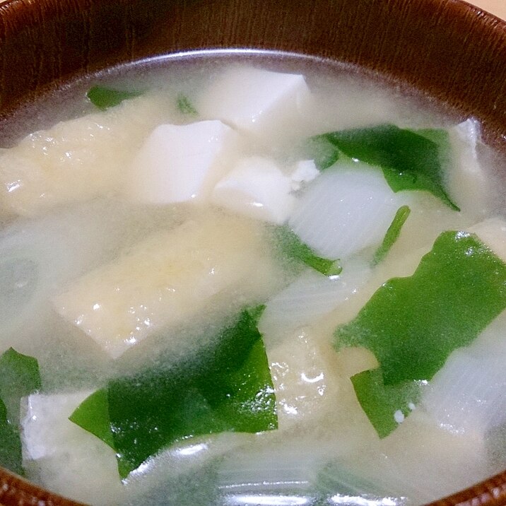 時短お味噌汁☆豆腐・長ネギ・油揚げ・わかめ